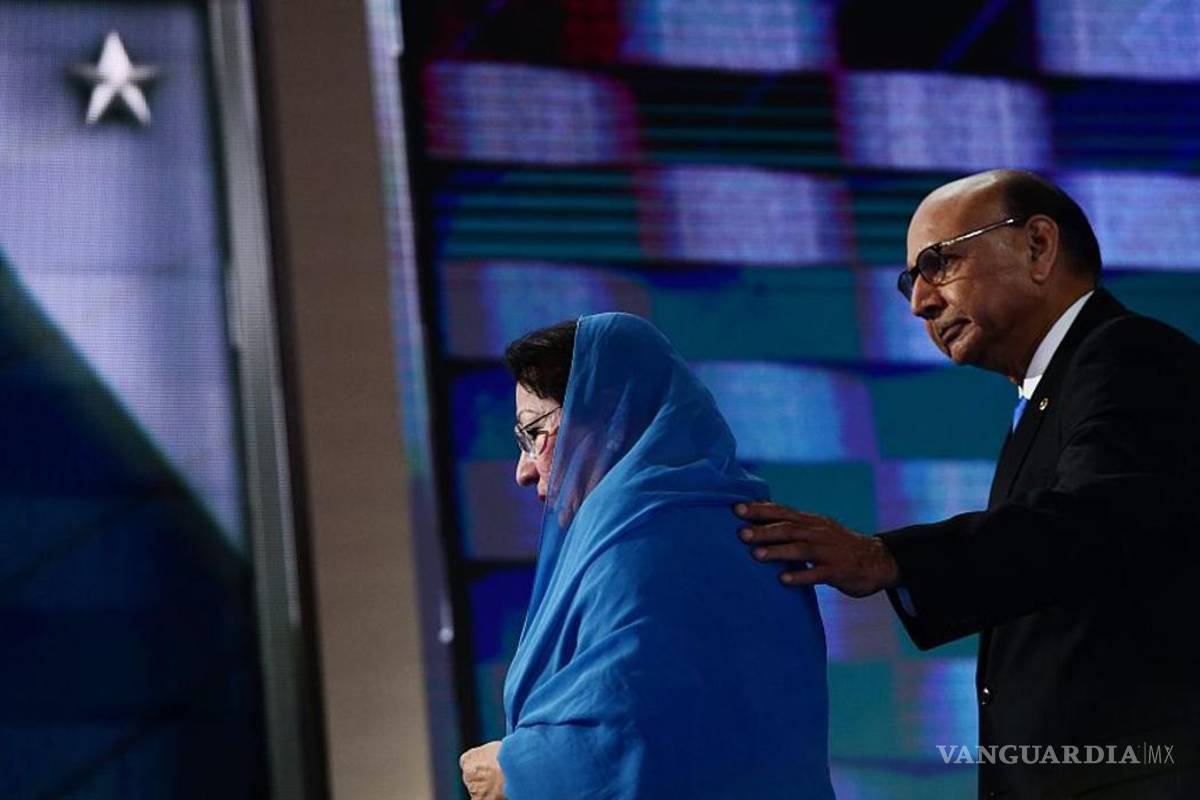 Khizr Khan, padre de soldado estadounidense musulmán caído en Irak responde a Trump