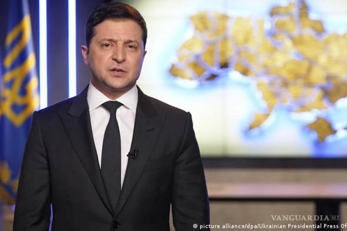 Urge Zelenski aviones de guerra a Washington