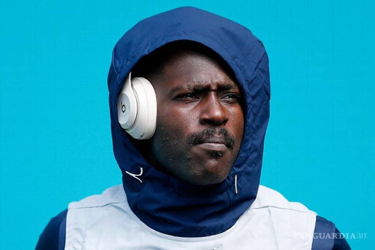 Antonio Brown llega a un acuerdo tras robo con violencia