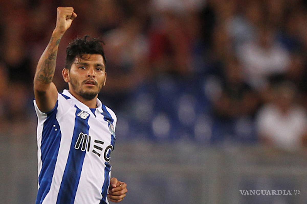 'Tecatito' Corona podría ir a un gigante alemán