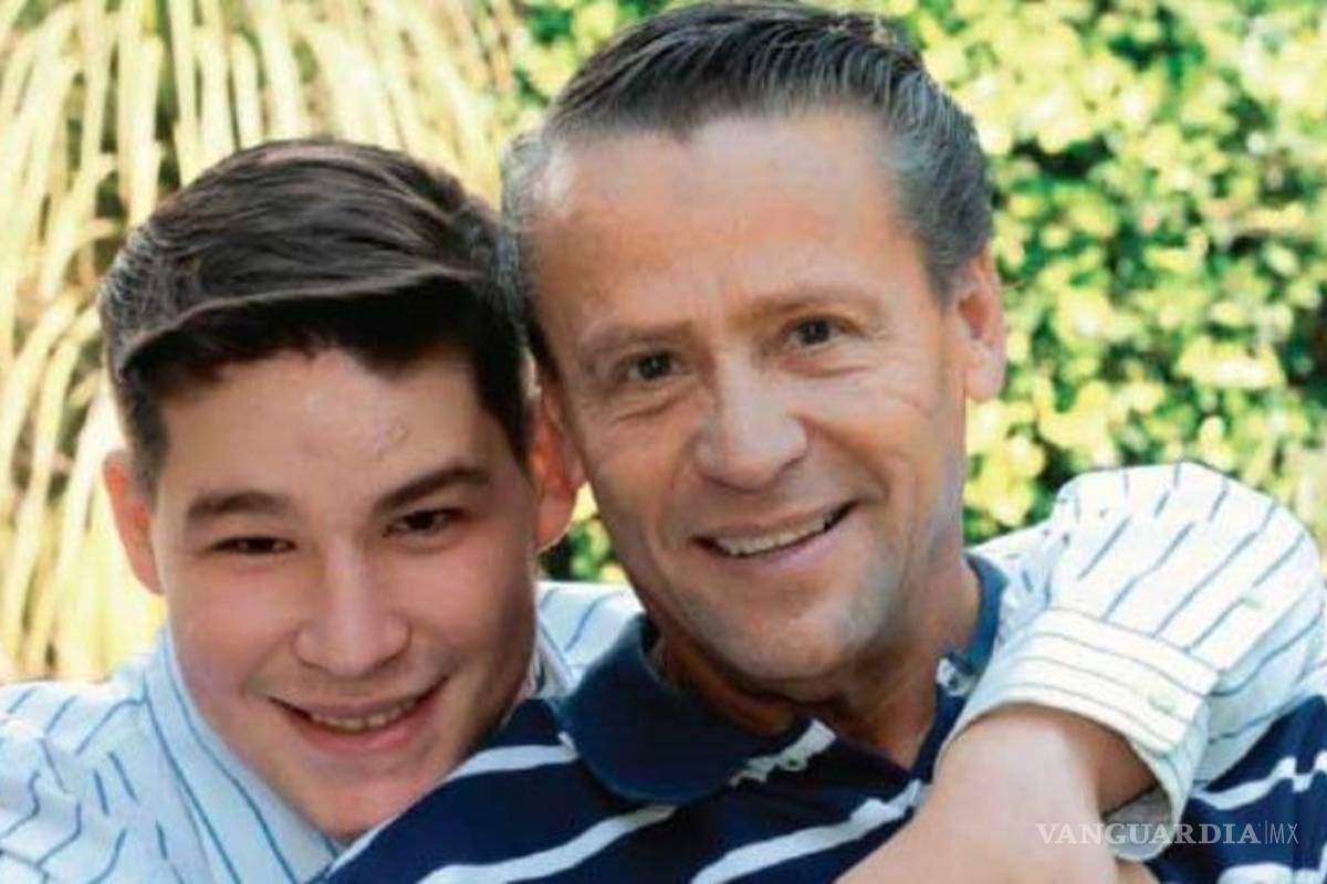 Hijo de Alfredo Adame y su novio confiesan como es el conductor de suegro