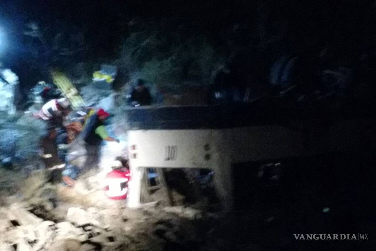 $!Suman 11 los muertos por accidente de camión