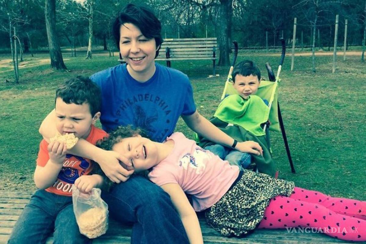 Una madre mató a sus tres hijos a tiros y después se suicidó, se acababa de divorciar