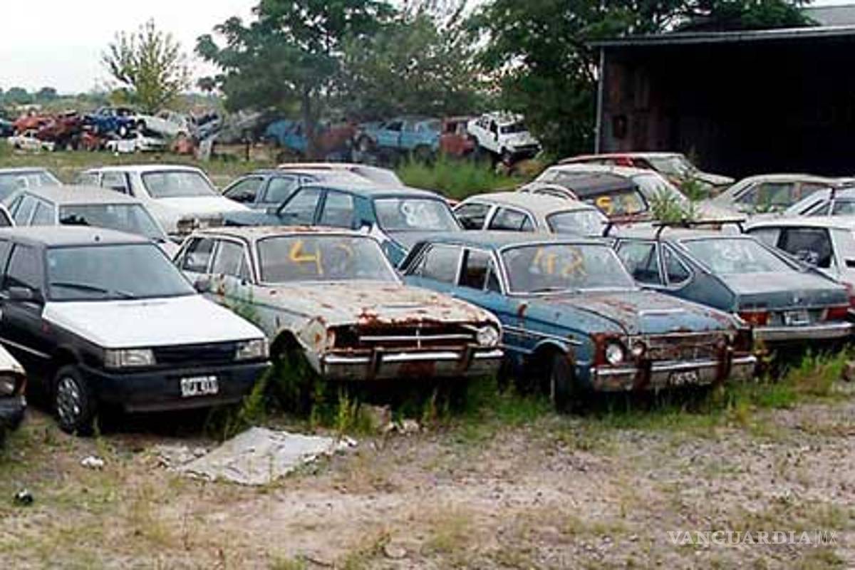 Retirarán vehículos chatarra de calles de Torreón