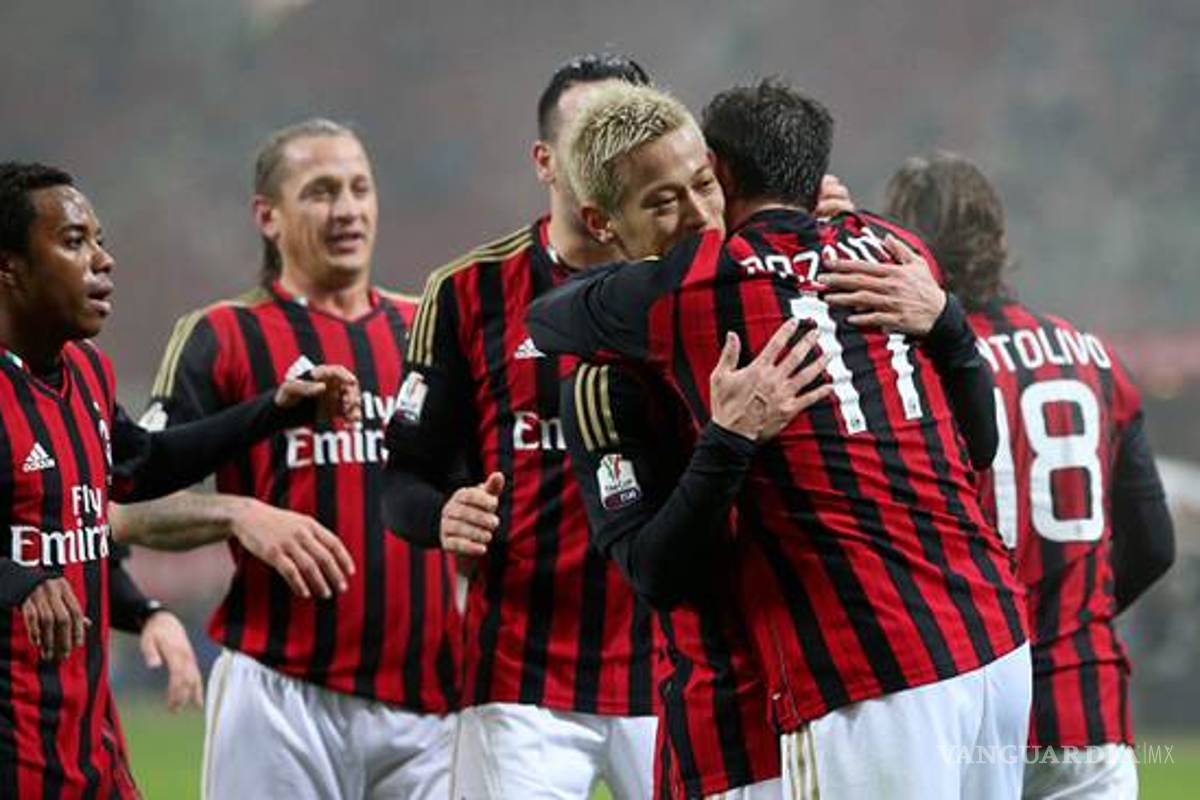Milán avanza en la Copa