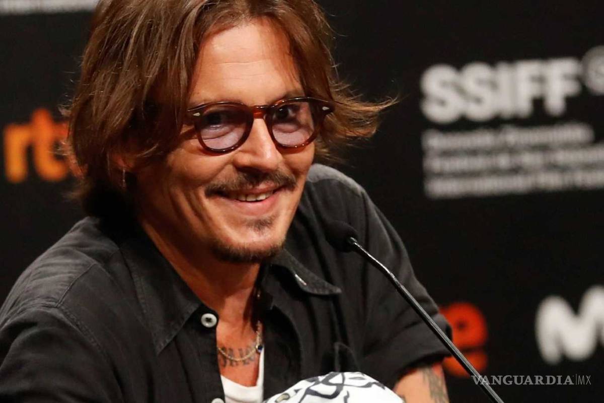 Trump me hace reír, hace comedia de terror: Johnny Depp