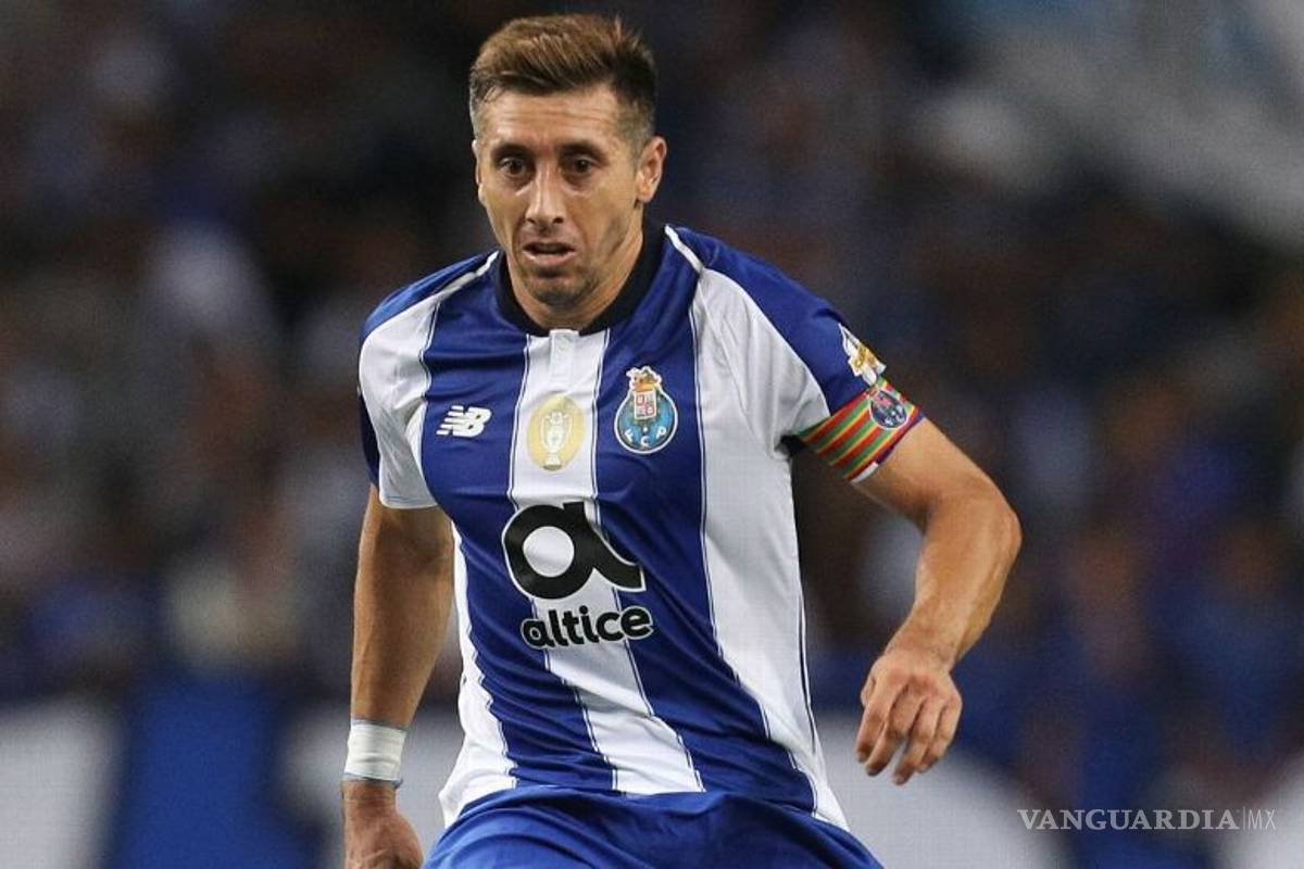 Herrera sigue como capitán, 'Tecatito' titular y el Porto logra sólo un punto