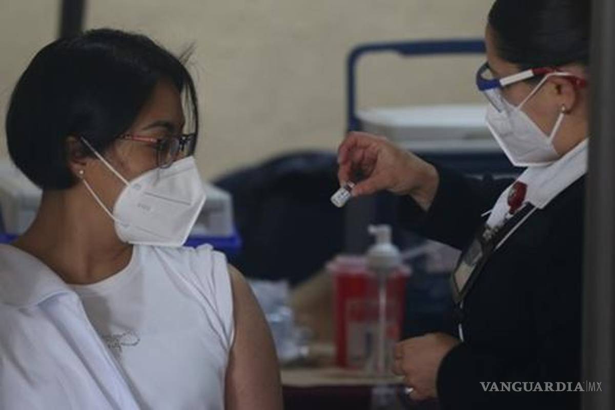 Los vacunados contra COVID-19 sí pueden propagar el virus