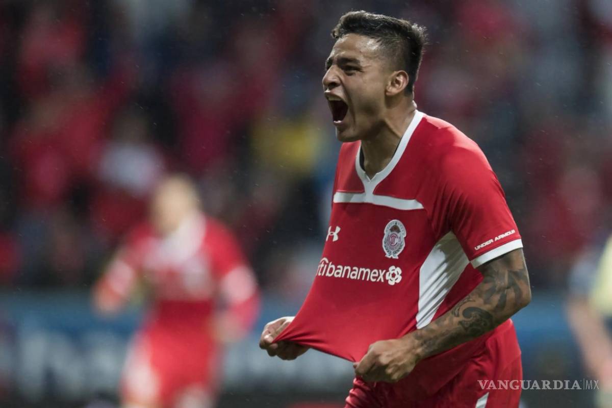 Alexis Vega volvería al Toluca: Chivas habría aceptado acuerdo con los Diablos Rojos