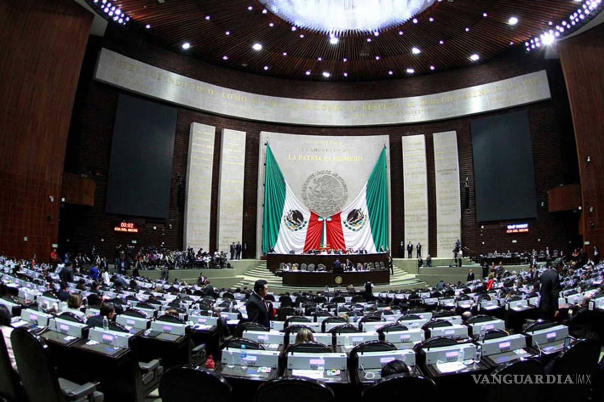 Diputados facultan a López Obrador para nombrar altos mandos en SHCP