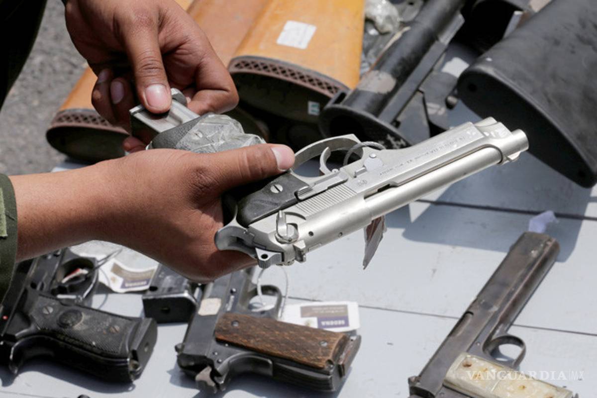 Cárteles mexicanos hacen tráfico ‘hormiga’ de armas usando a civiles