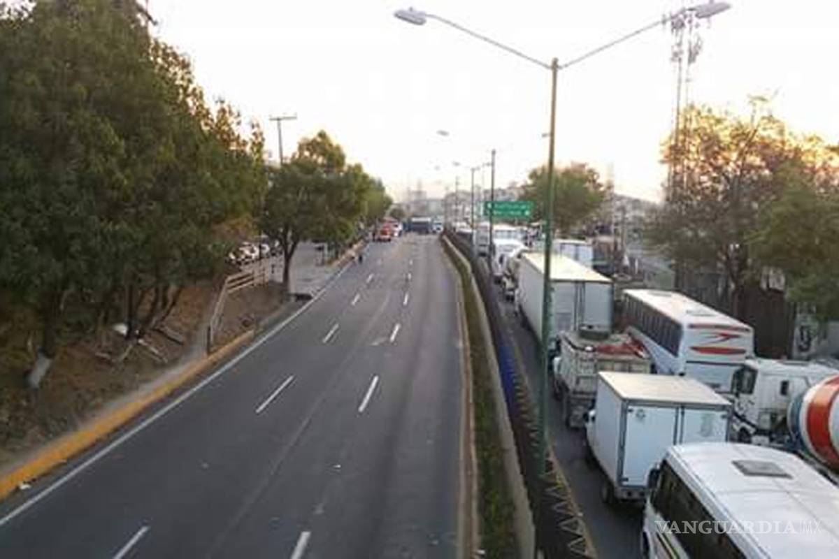Tercer día de manifestaciones: Bloquean la carretera Naucalpan-Toluca por 'gasolinazo'