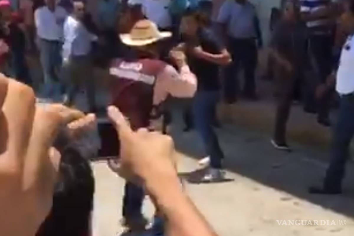 Se arma 'zafarrancho' durante mitin de Morena en Veracruz