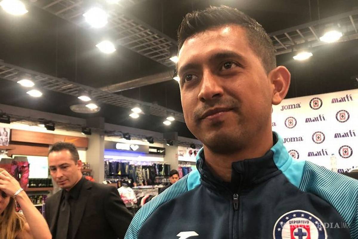 Comienzan las muestras de apoyo para los jugadores del Veracruz, Elías Hernándes es de los primeros