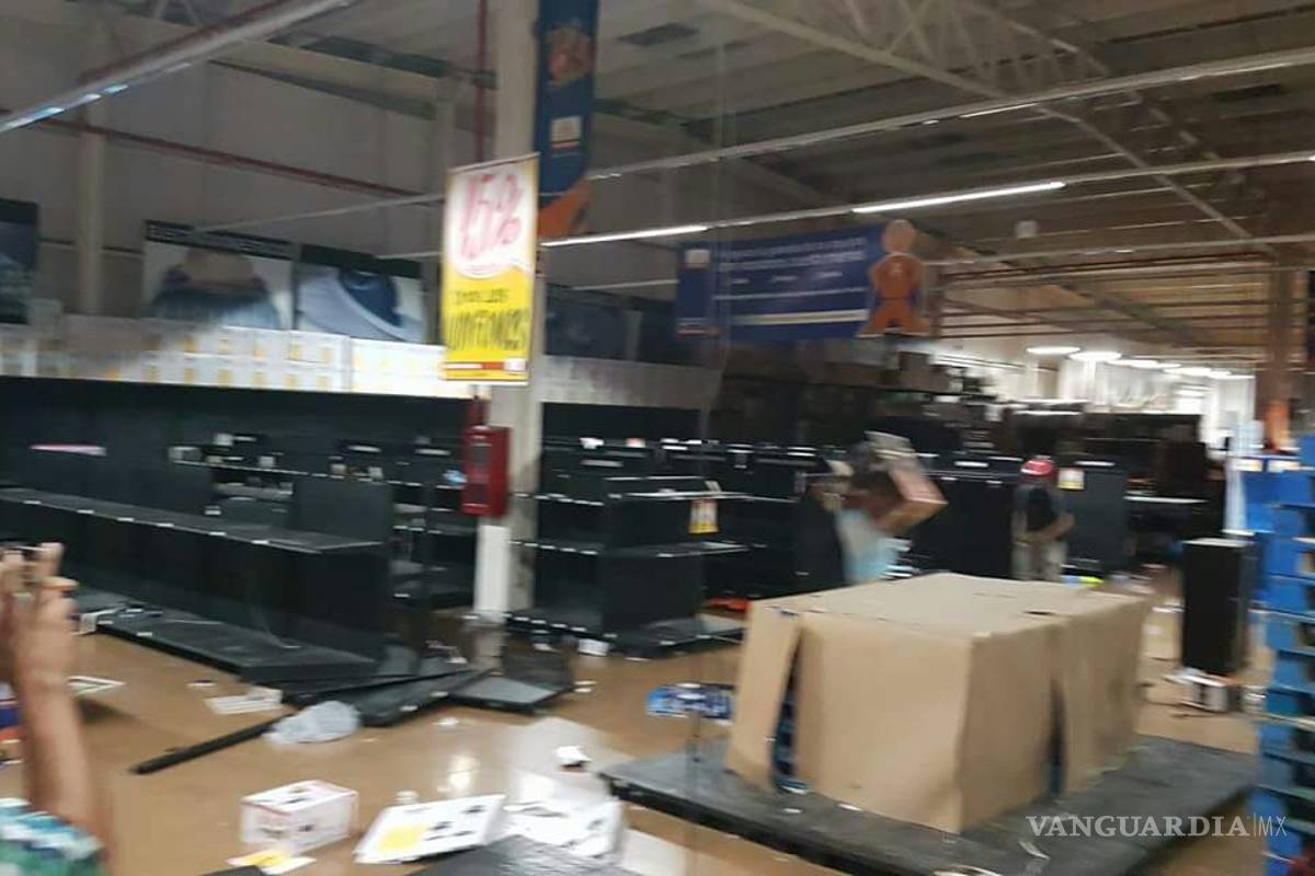 $!Saqueos en Veracruz tras protestas por el gasolinazo (Fotos)