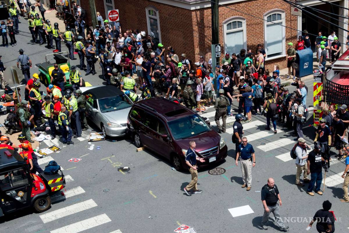 &quot;Terrorista&quot;, el ataque en Charlottesville, dice el alcalde