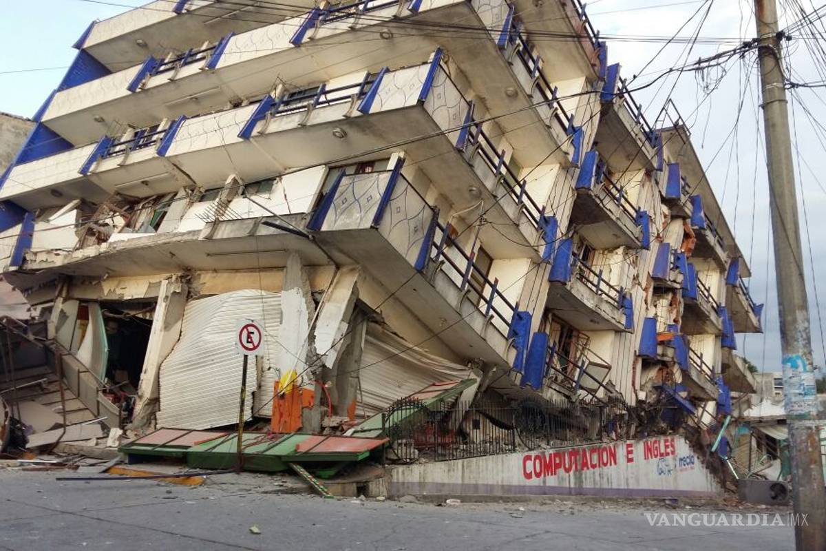 Reportan 45 muertos en Oaxaca tras sismo de 8.2 grados