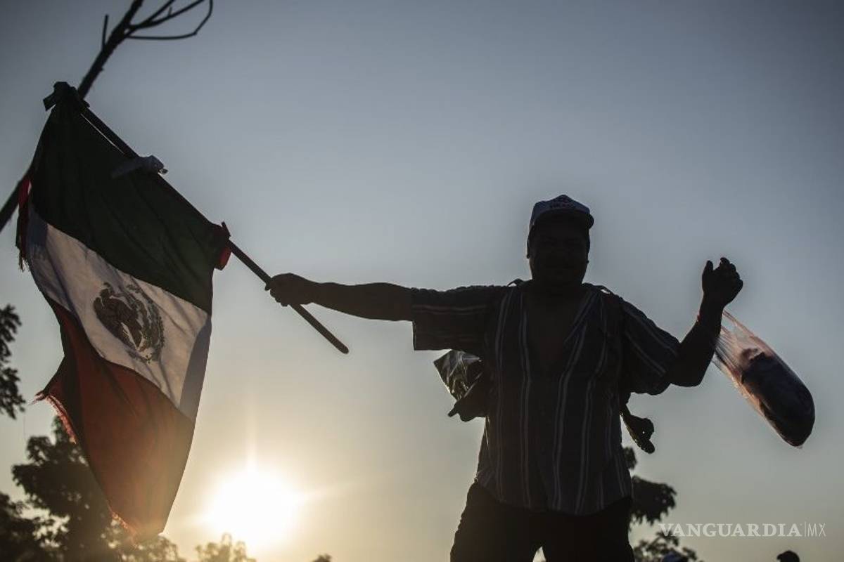 ¿Cuál vigilancia? Ingresan más migrantes a México buscando reunirse con la primera Caravana
