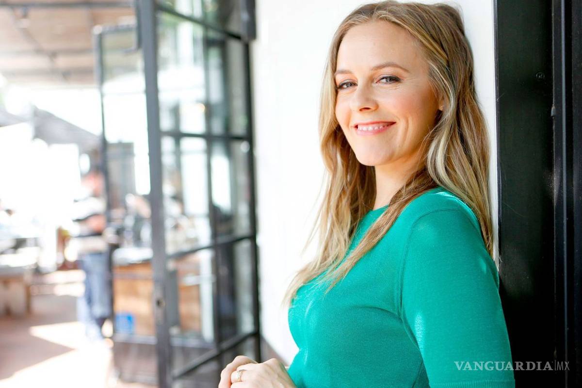 Alicia Silverstone se separa de su esposo luego de 20 años juntos