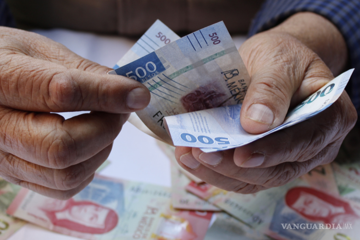 Estafan a adulto mayor con 150 mil pesos ante promesas falsas de pensión en Monclova