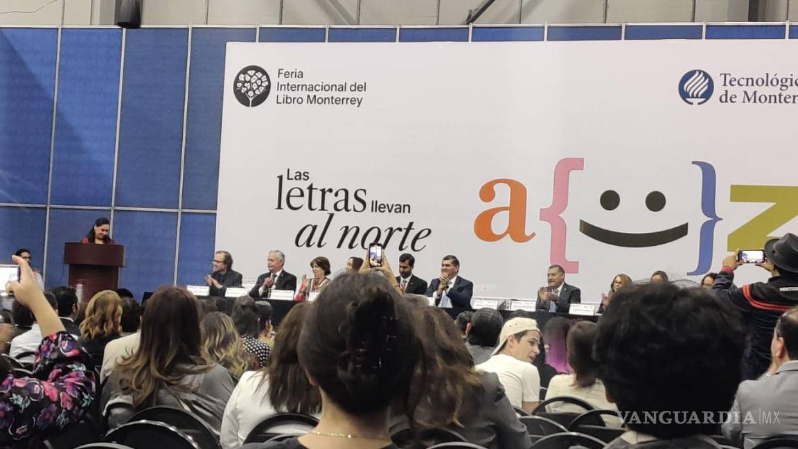 En medio de la polémica, arranca Feria Internacional del Libro Monterrey 2023