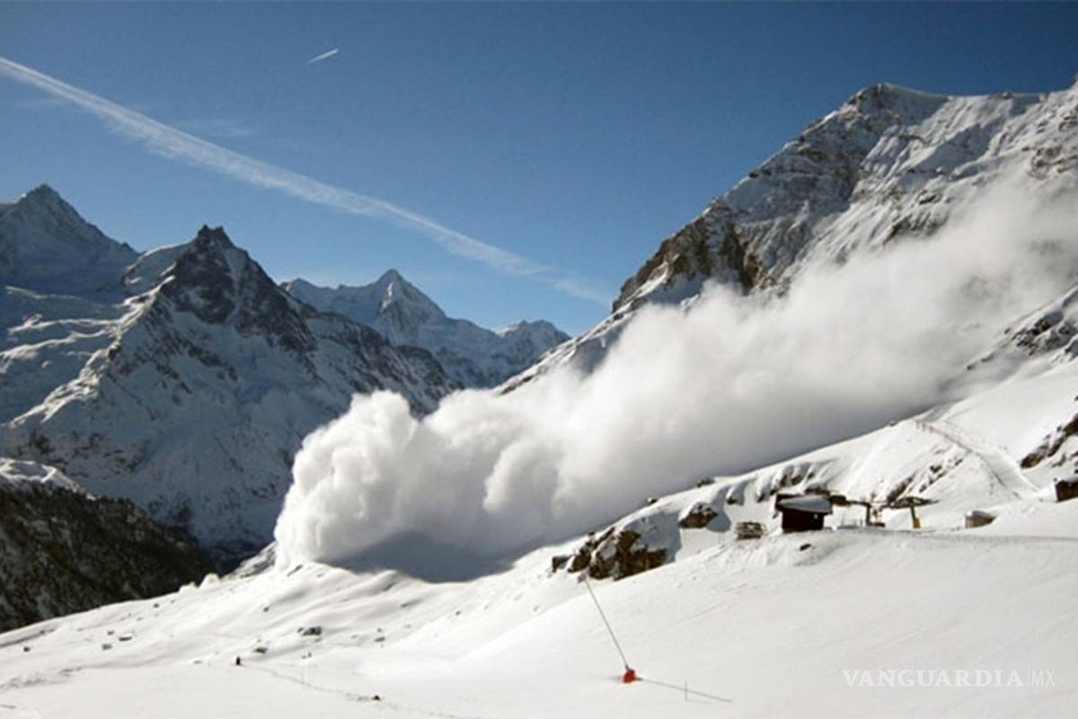 Una mujer muere tras ser alcanzada por una avalancha Suiza