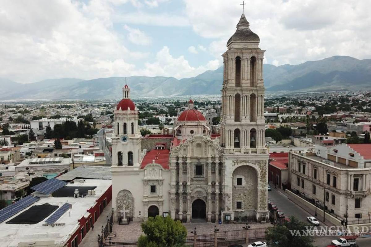 Dos siglos y un cuarto de la Catedral de Saltillo / 2
