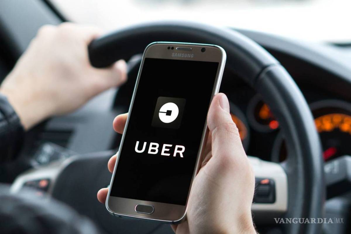 Retendrá Uber impuestos a conductores