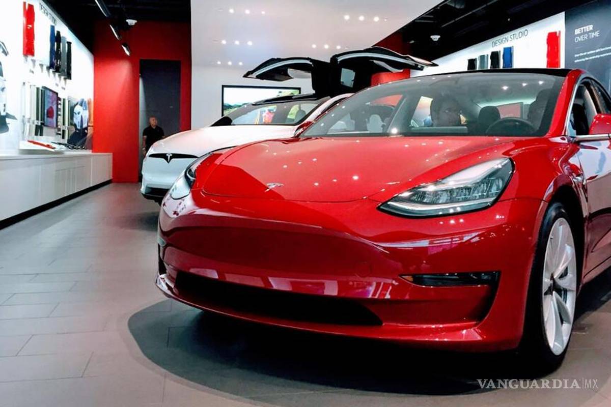 Tesla abre vacantes en México, checa cuáles son