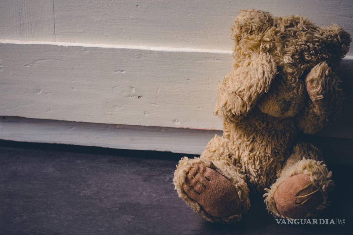 Surge nueva queja contra juez familiar en Saltillo: padre tiene dos años sin ver a su hija, pese acreditar su mal estado