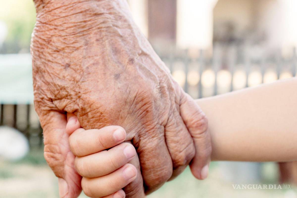 Una oportunidad para el amor: invita Cáritas Saltillo a ‘adoptar’ a un abuelo