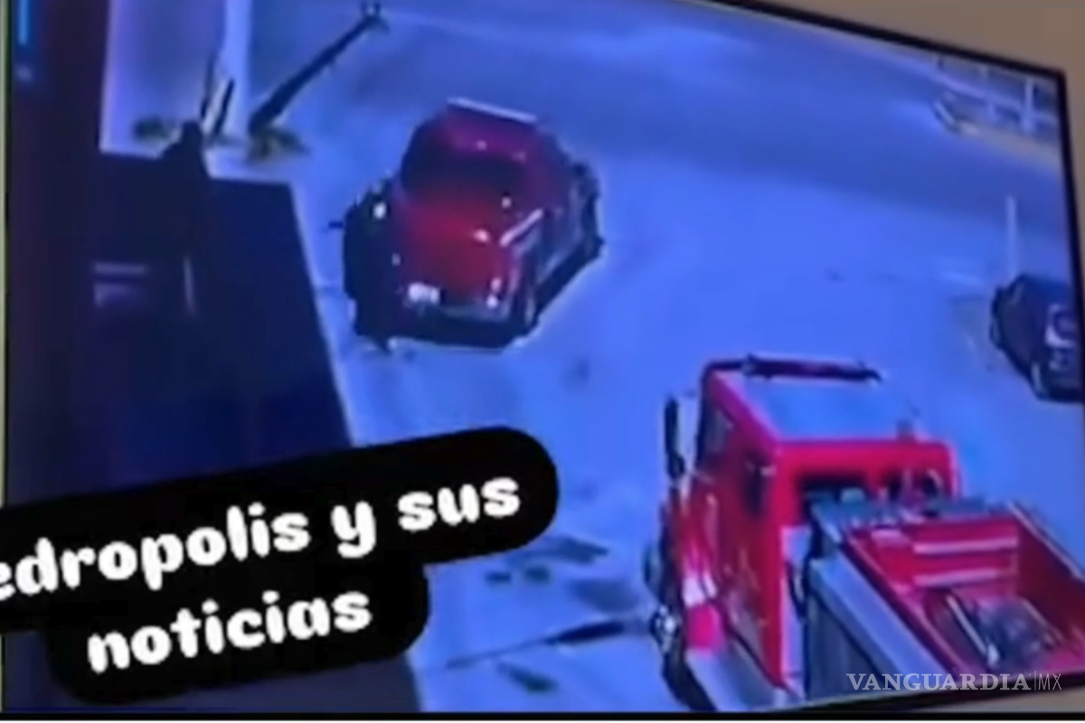 Viralizan video de bombero atropellado en Piedras Negras; Director aclara incidente