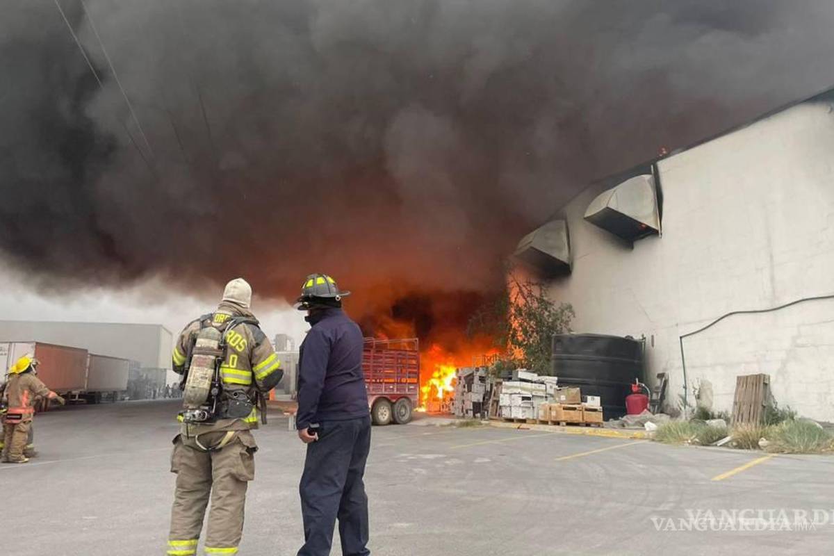 POLITICÓN: Empieza a esclarecerse incendio de bodega del IMSS en Saltillo