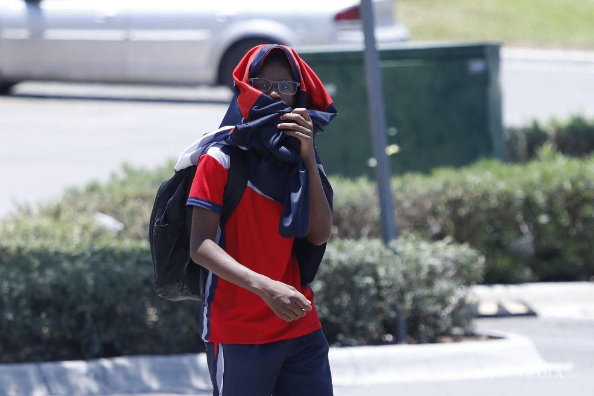 Golpe de calor afecta a más de una decena de niños en Coahuila; uno termina en el hospital