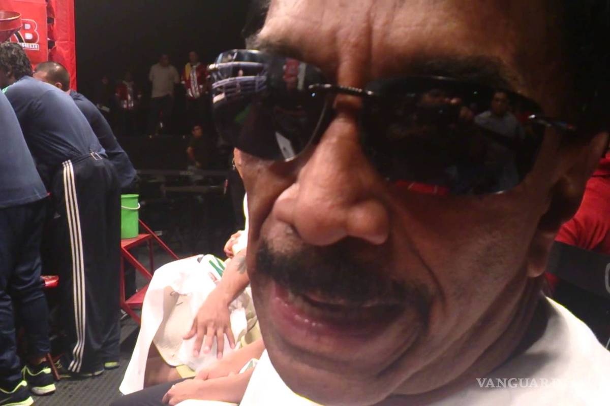 Acusan a líder ferrocarrilero por retener bonos