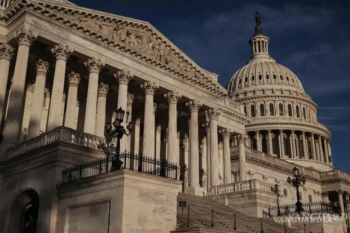 Seguridad Nacional de EU invita a inmigrantes a ‘autodeportarse’ a cambio de ciertos ‘beneficios’