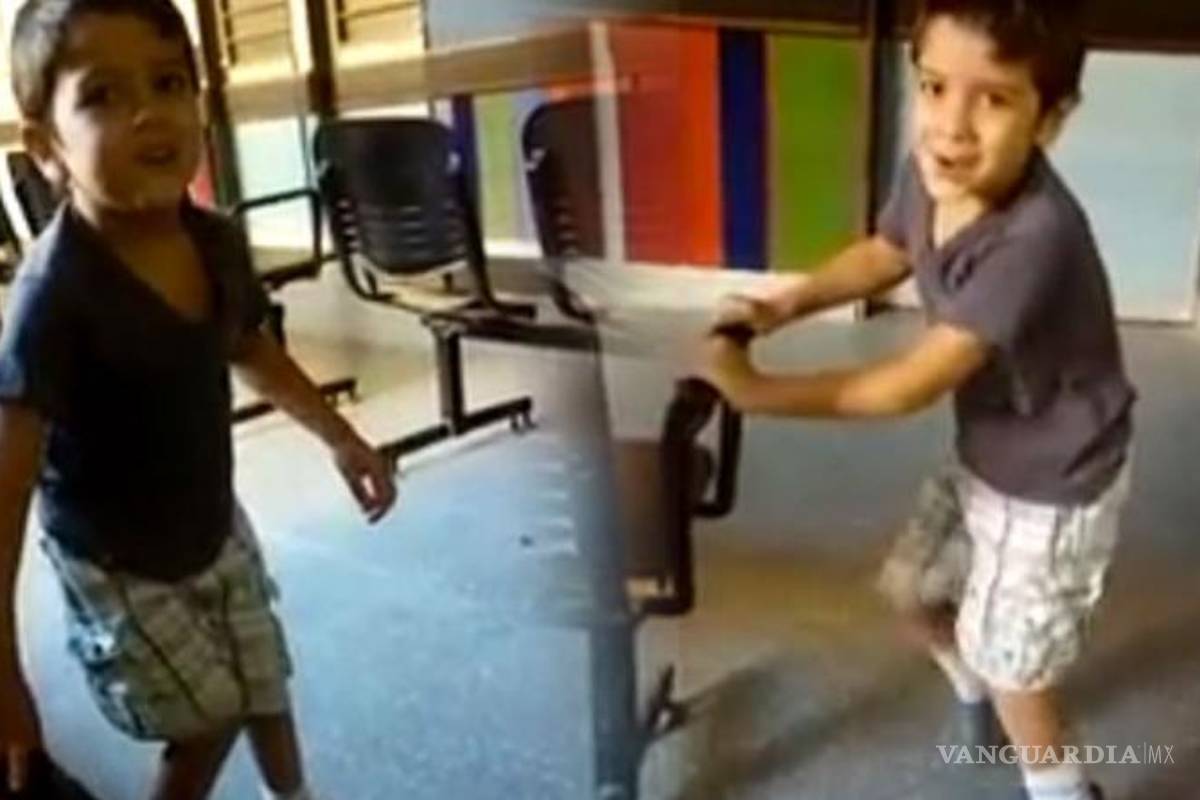 "¡Estoy caminando!", la emotiva reacción de un niño con parálisis