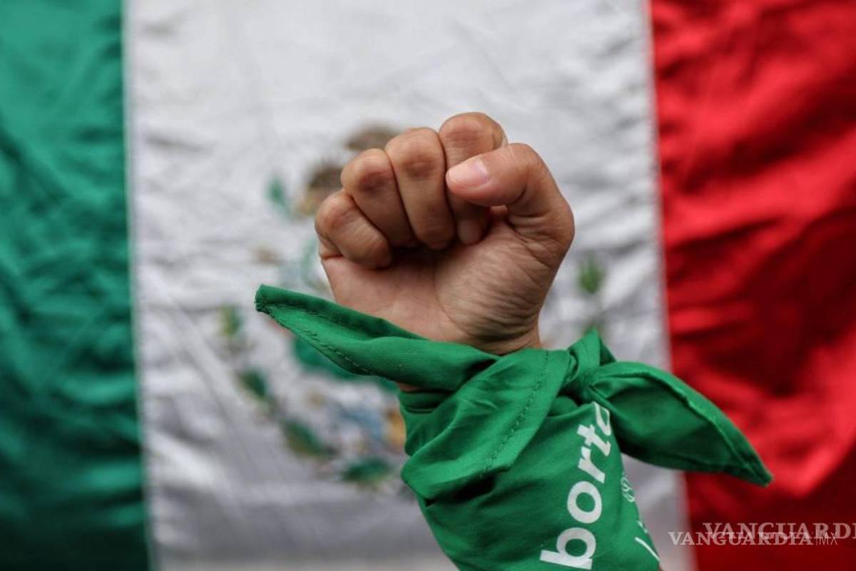 San Luis Potosí despenaliza el aborto; SCJN ordena a Congreso Chiapas legislar sobre interrupción del embarazo