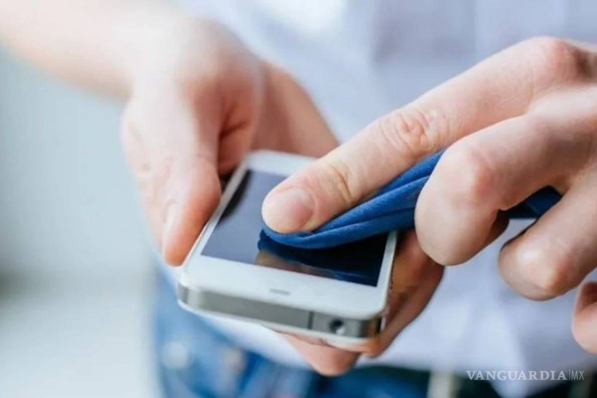 Elemental la limpieza del celular... en tiempos del coronavirus