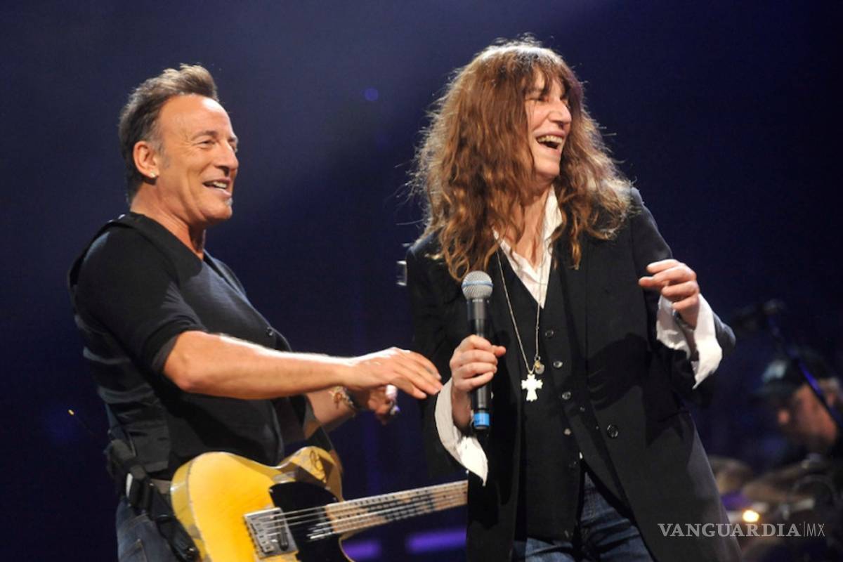 Carlos Santana, Patti Smith, The Killers y más se unen a megaconcierto en Nueva York