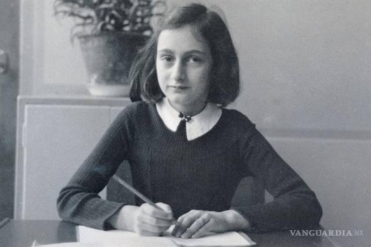 Ponen a la venta poema de Ana Frank