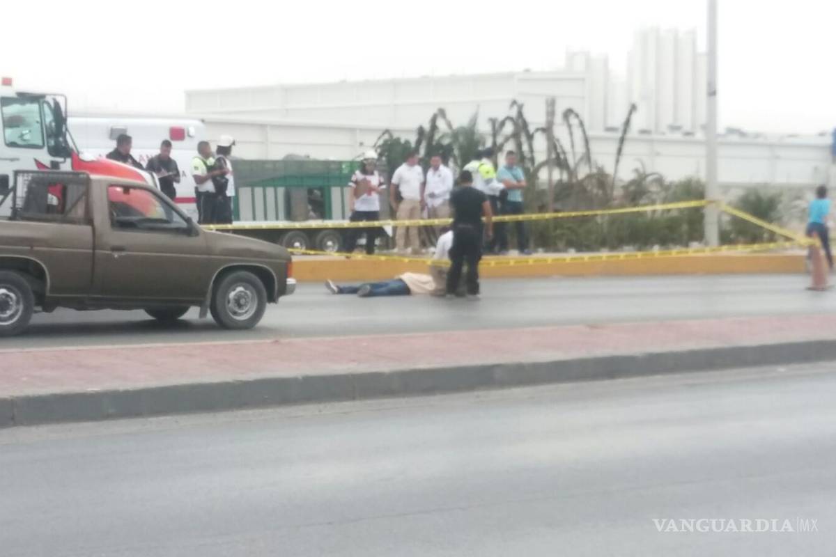 Muere arrollado en el periférico de Torreón
