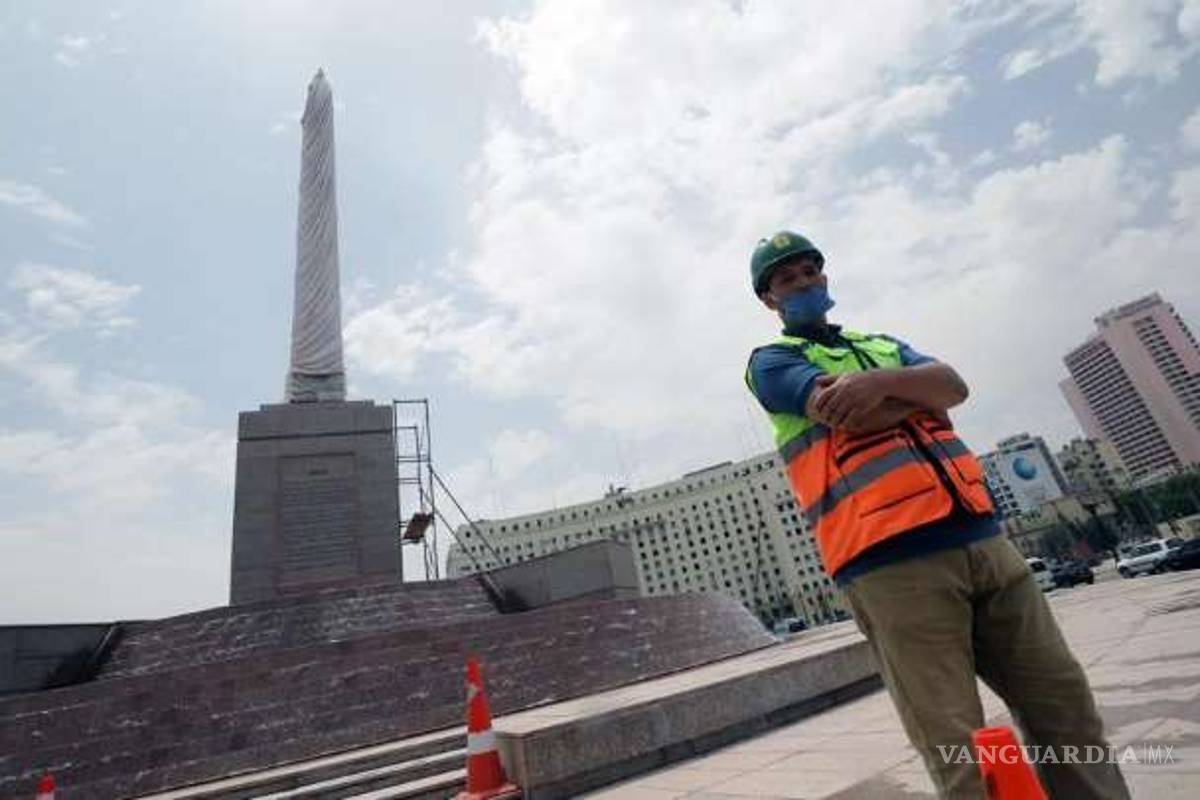 Tras polémico proyecto, Egipto termina mudanza de estatuas antiguas