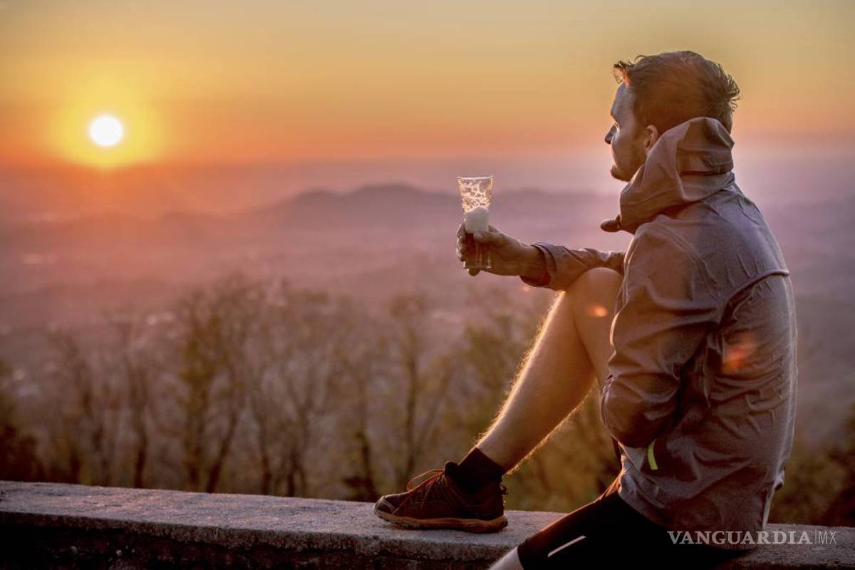 Una 'chela' después del ejercicio, la mejor hidratación: estudio
