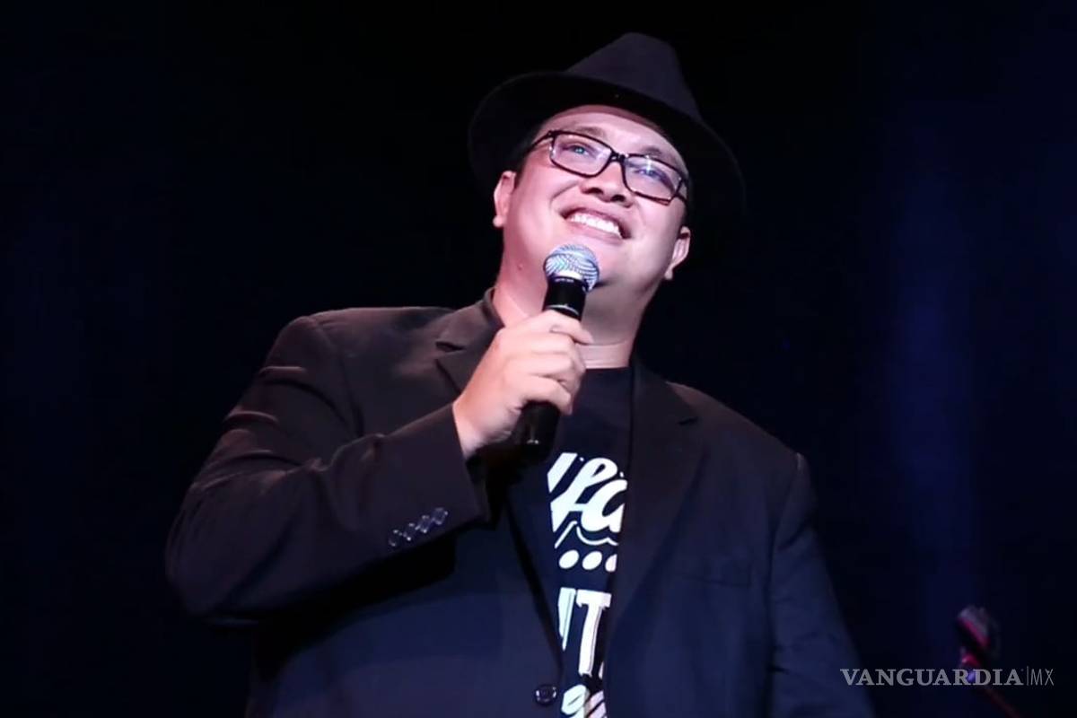 Franco Escamilla invade a Saltillo con su humor