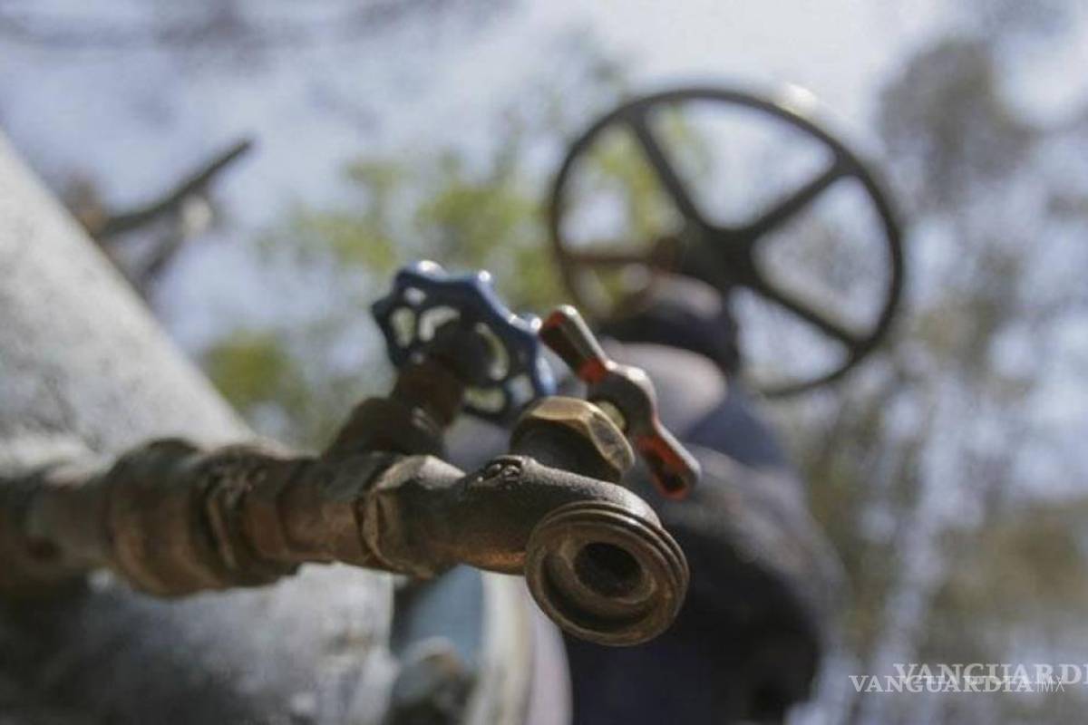 Por robo de agua, aplican multas de hasta 15 mil pesos en Ramos Arizpe; Arteaga también cancela tomas clandestinas