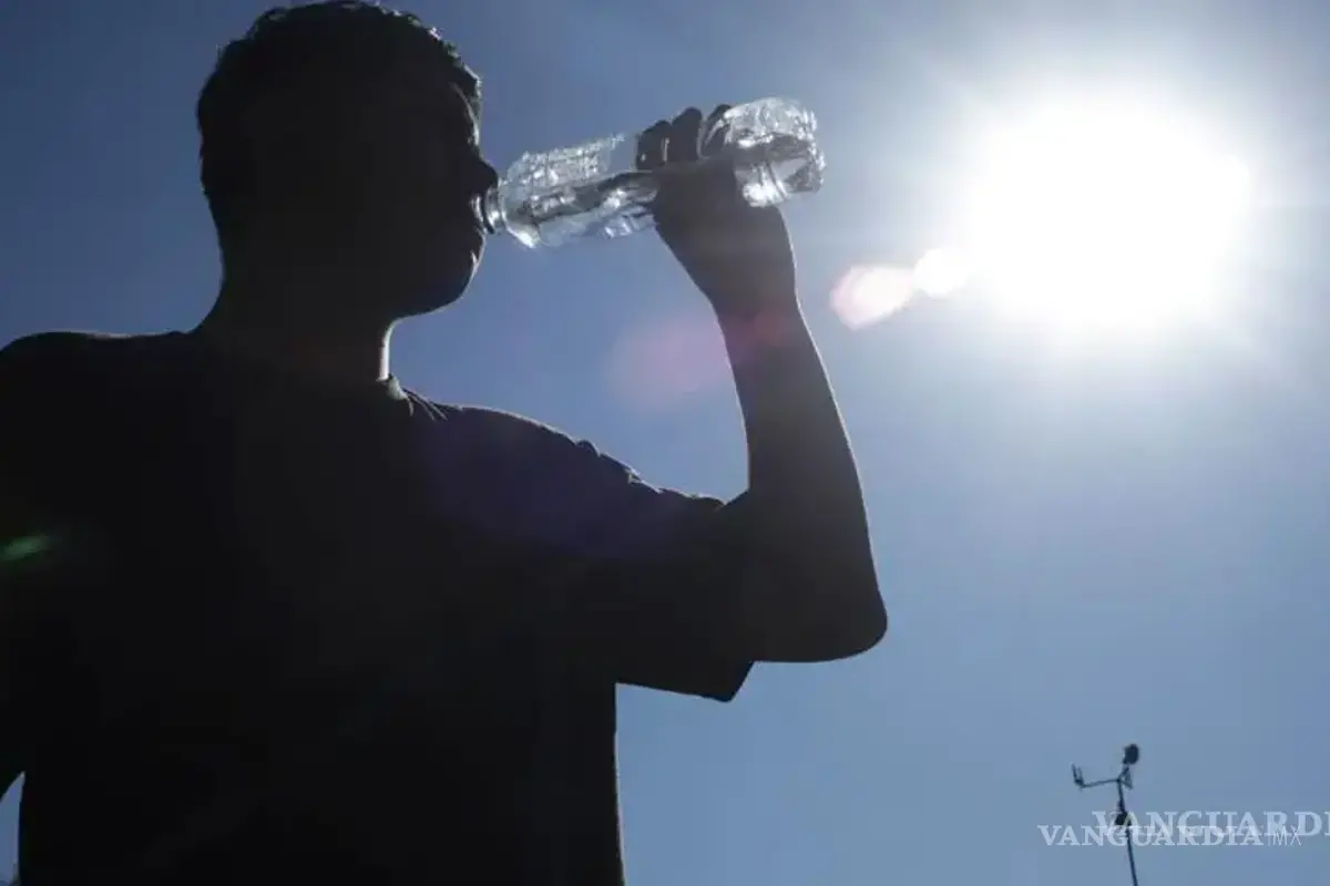 Registra Nuevo León en lo que va del 2025 un total de 13 casos por deshidratación y golpe de calor