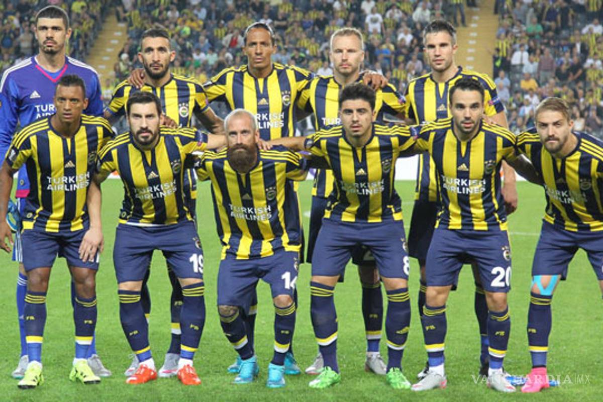 Fenerbahce sufrió un susto durante su vuelo