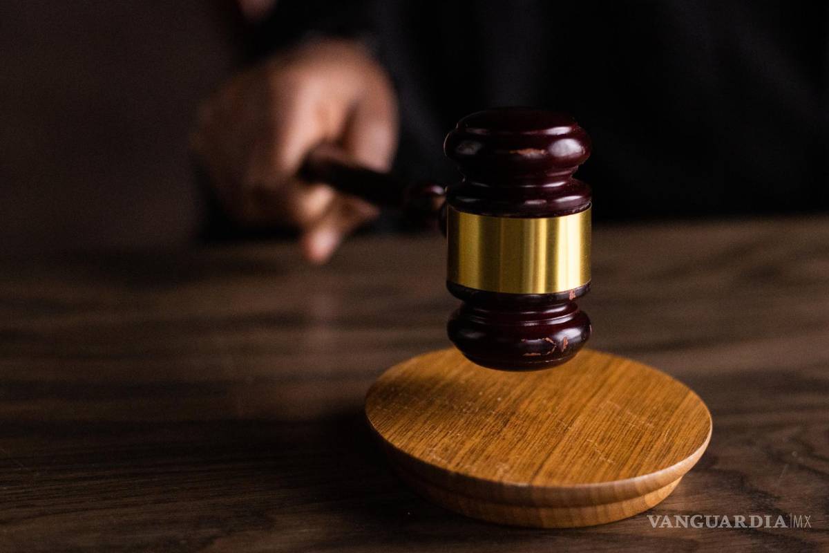 Monclova: condenan a padre ausente y deberá pagar 489 mil pesos tras 10 años sin pensión