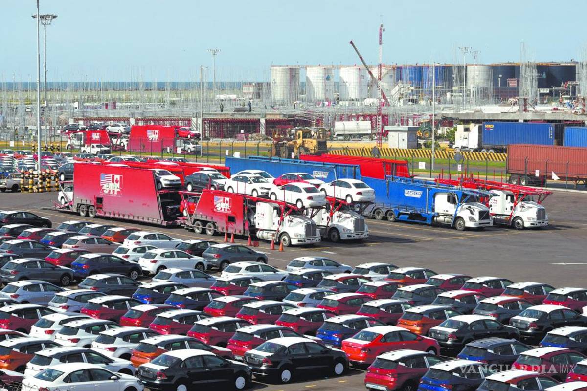 Producción de autos en México sube en julio, pero las exportaciones disminuyen